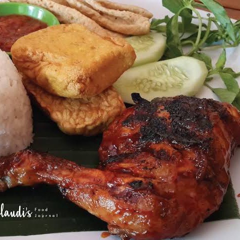 Nasi Ayam Bakar