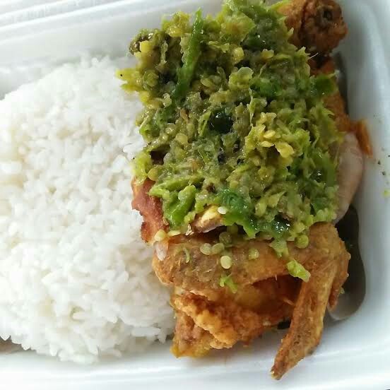 Nasi Ayam Cabe Ijo