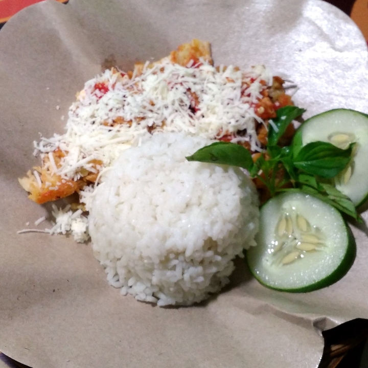 Nasi Ayam Fillet Geprek Keju