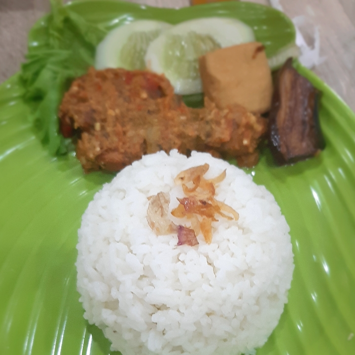 Nasi Ayam Geprek