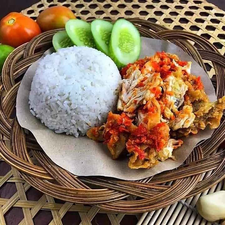 Nasi Ayam Geprek