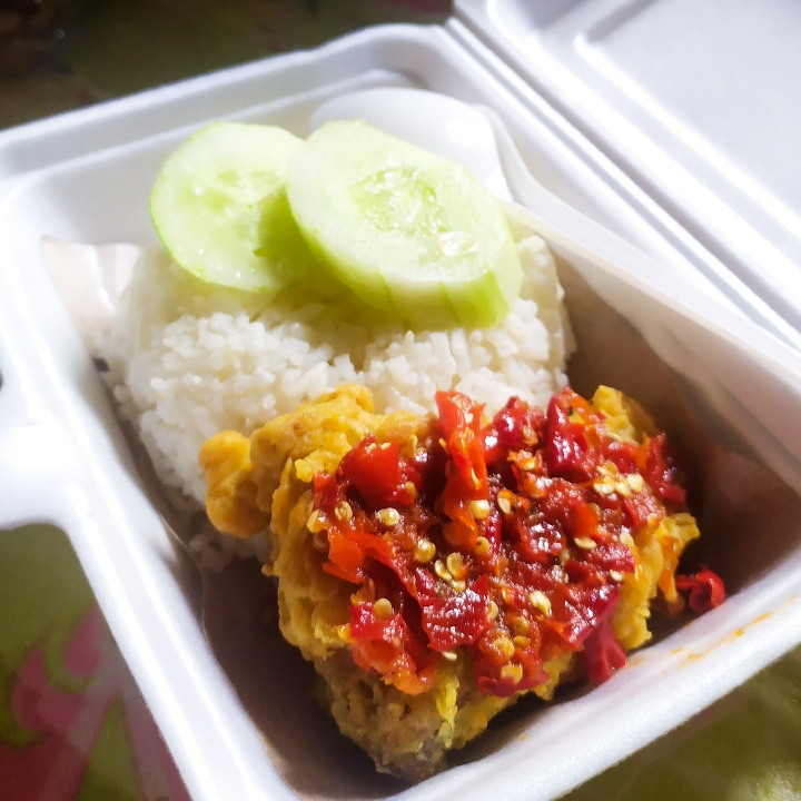 Nasi Ayam Geprek