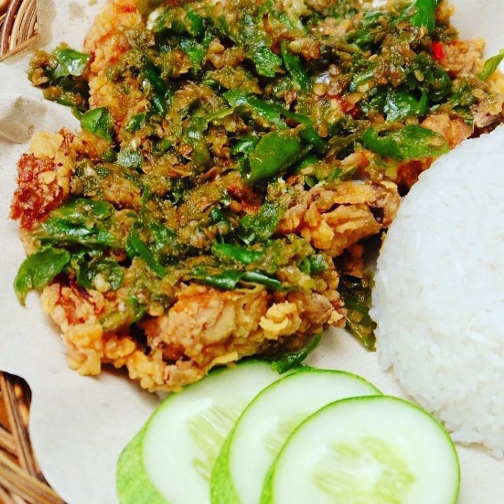 Ayam Geprek Dada Nasi Free Esteh