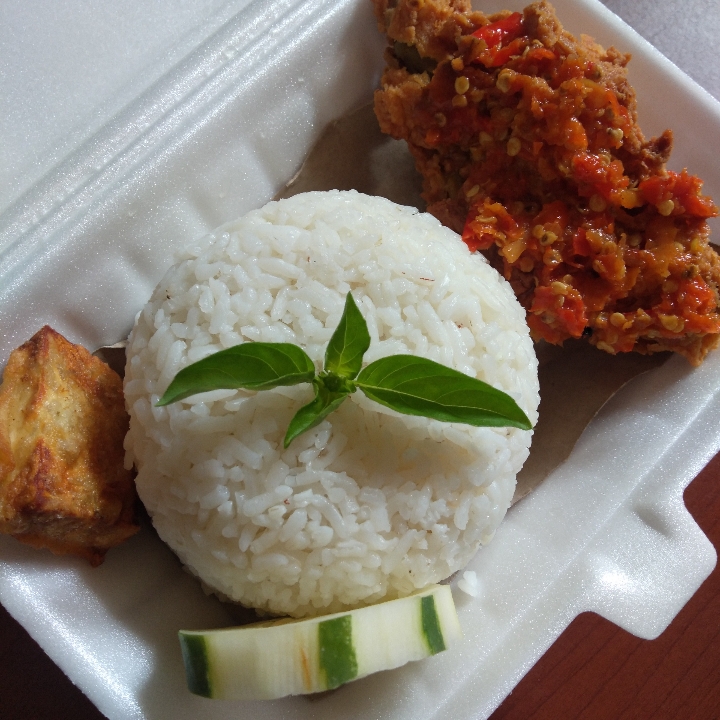 Nasi Ayam Geprek Mini 
