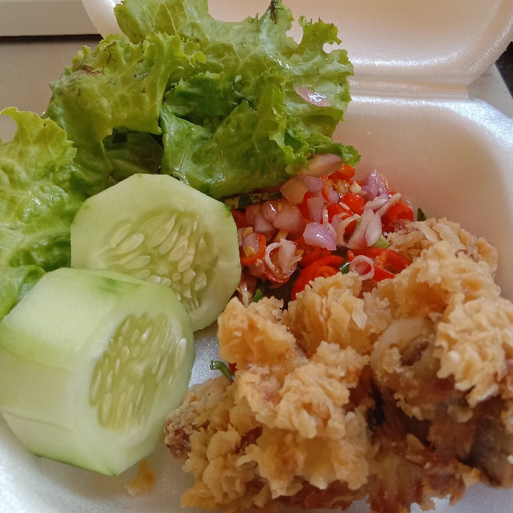 Nasi Ayam Geprek Sambal Matah