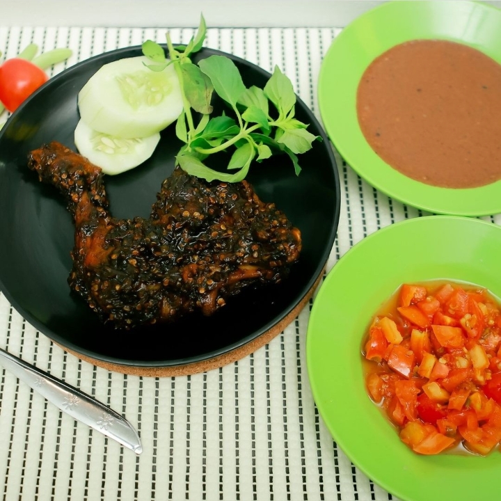 Nasi Ayam Goreng