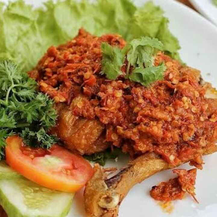 Nasi Ayam Goreng Sambel Geprek