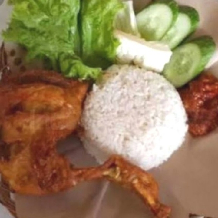 Nasi Ayam Goreng 