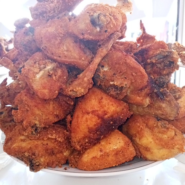 Nasi Ayam Goreng