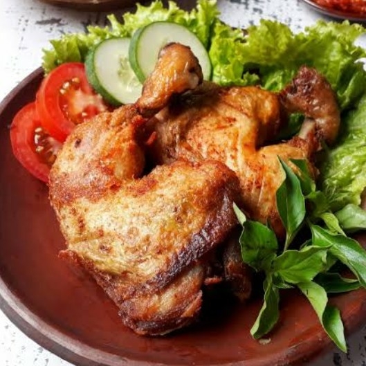 Nasi Ayam Goreng