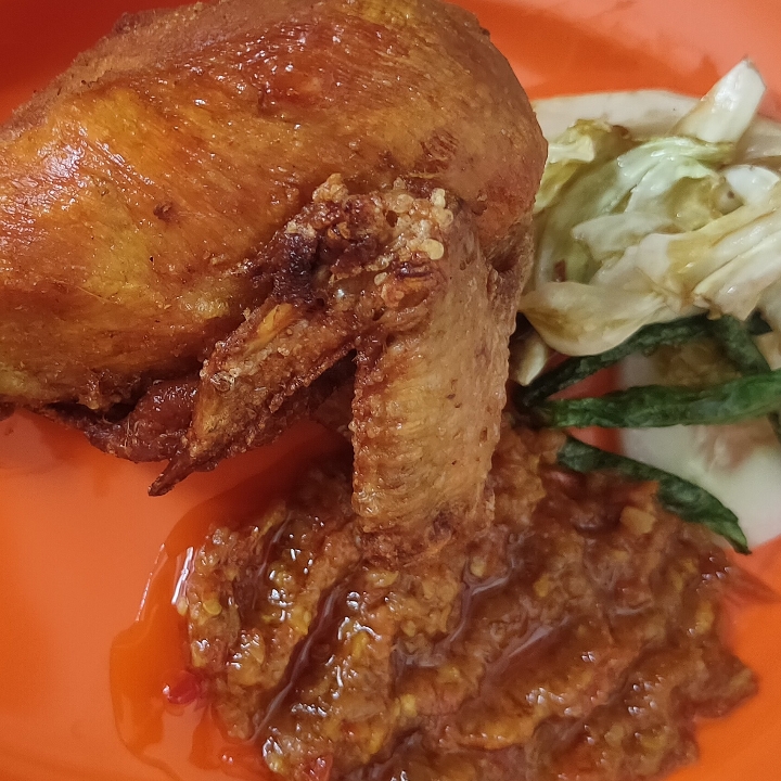 Nasi Ayam Goreng 2