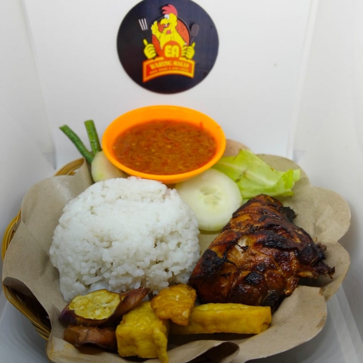Nasi Ayam Goreng Bumbu