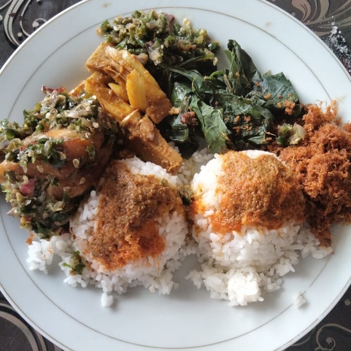 Nasi Ayam Goreng Cabe Ijo
