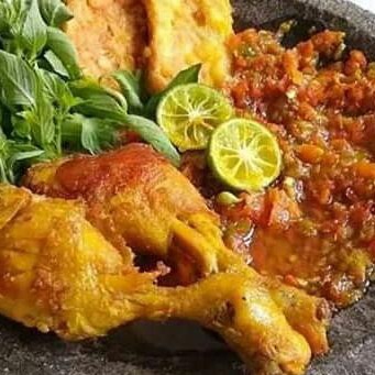 Nasi Ayam Goreng Sambal Loko