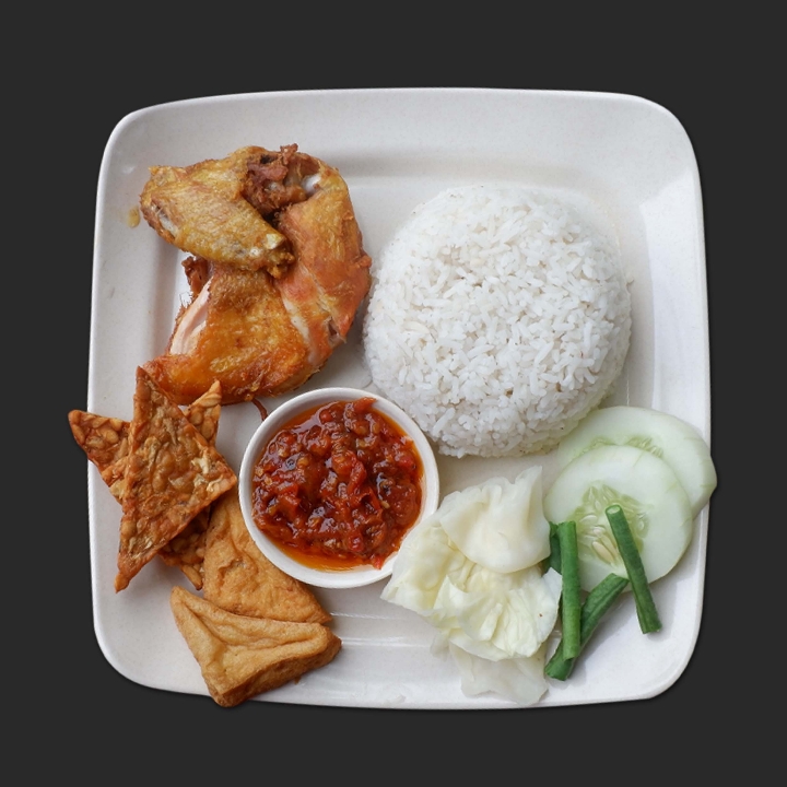Nasi Ayam Goreng Tahu Tempe
