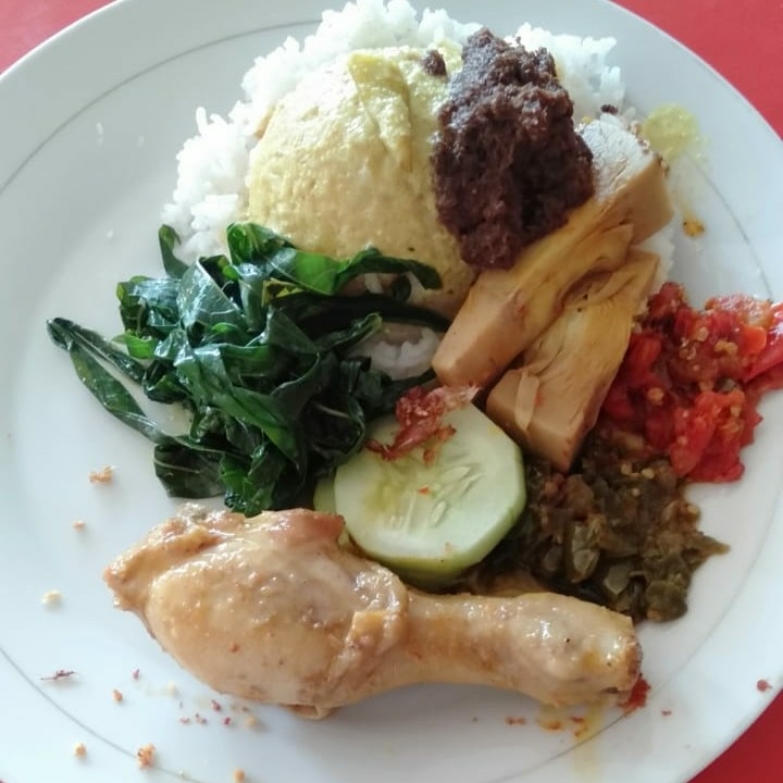 Nasi Ayam Gulai