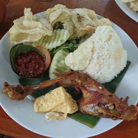 Nasi Ayam Kampung