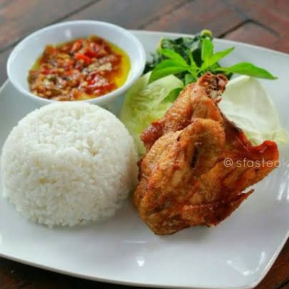 Nasi Ayam Kampung