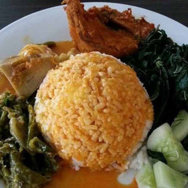 Nasi Ayam Kampung Goreng