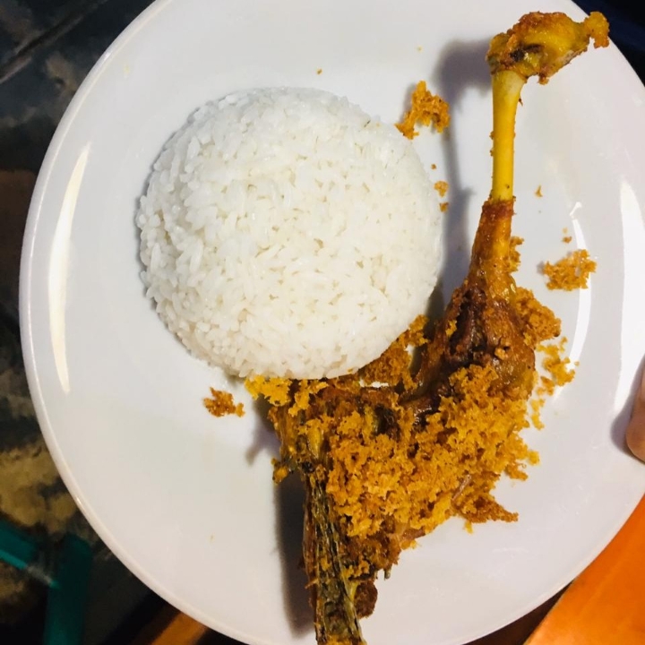 Nasi Ayam Kampung Goreng Kremesss