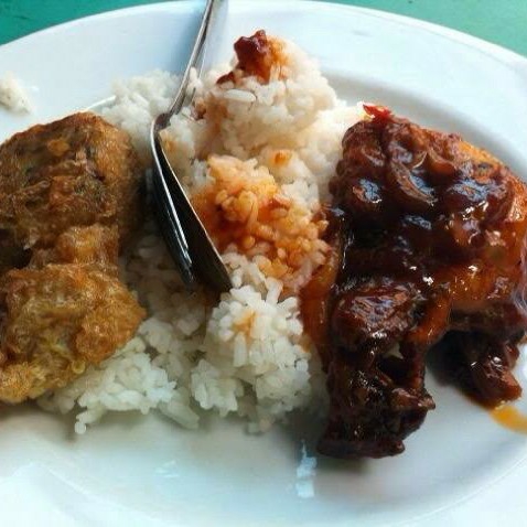 Nasi Ayam Kecap