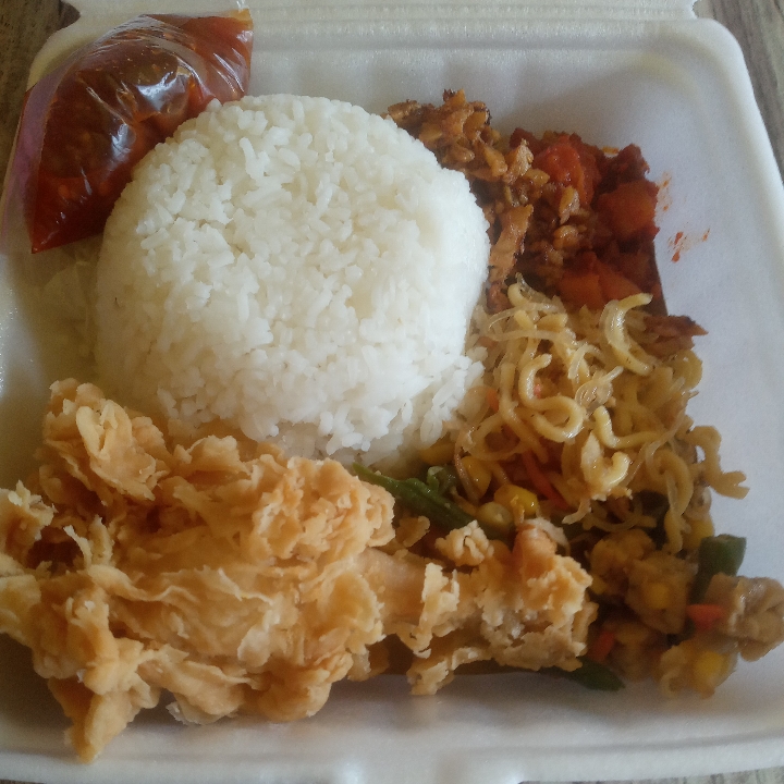Nasi Ayam Kentaky