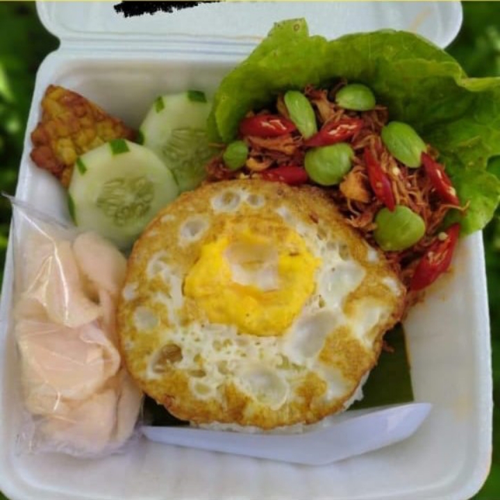 Nasi Ayam Komplit Suwir Pedas