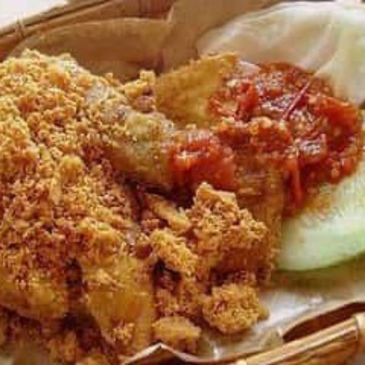 Nasi Ayam Kremes 2
