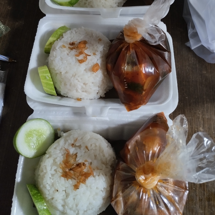 Nasi Ayam Lada Hitam