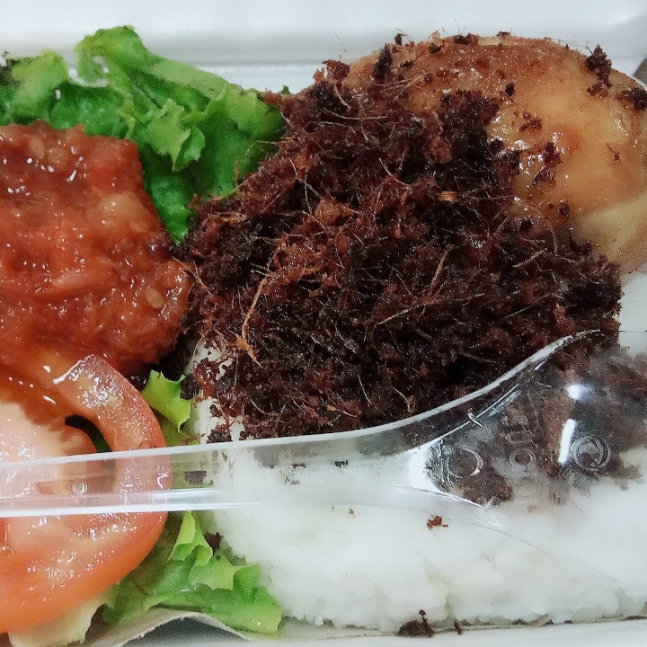 Nasi Ayam Laos