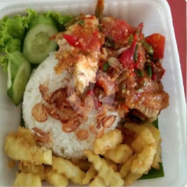 Nasi Ayam Pecak