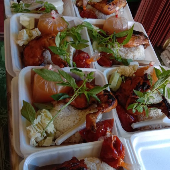 Nasi Ayam bakar