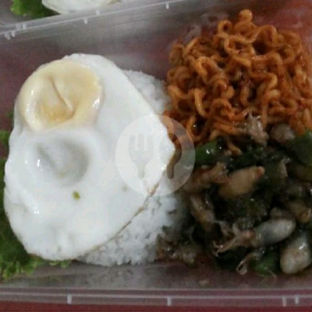 Nasi Baby Cumi Pecak