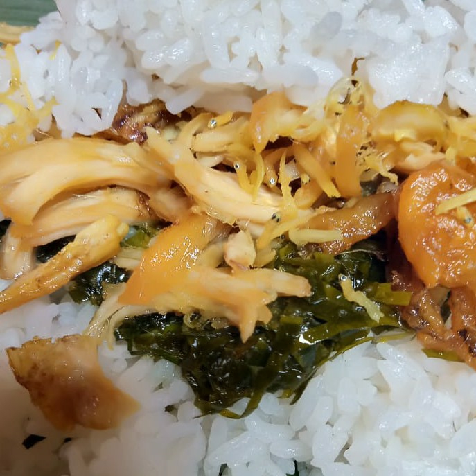 Nasi Bakar Ayam Suwir