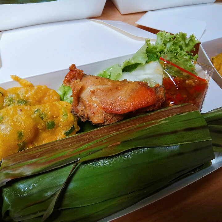 Nasi Bakar Ayam Suwir