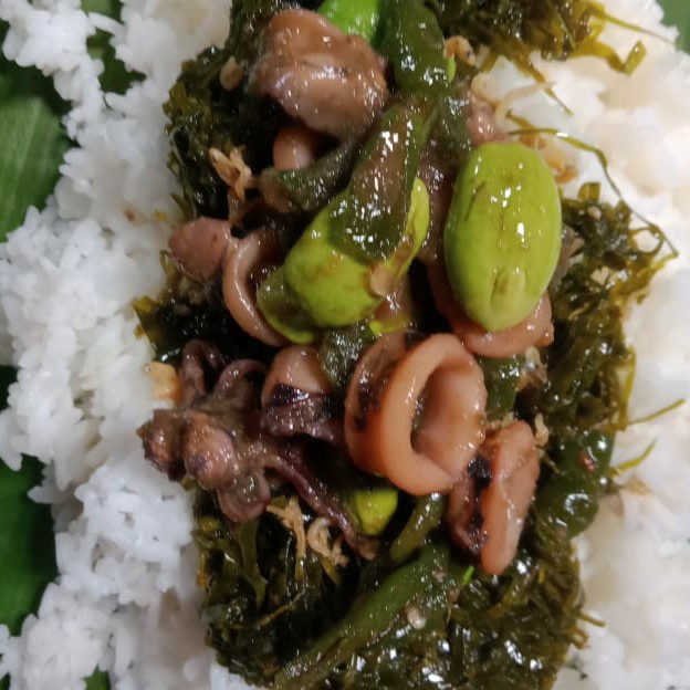 Nasi Bakar Cumi