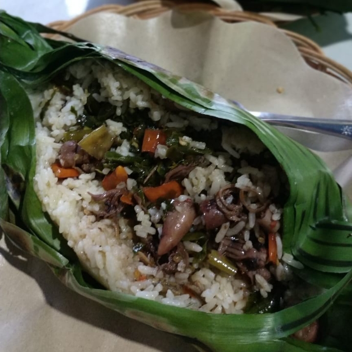 Nasi Bakar Cumi Asin