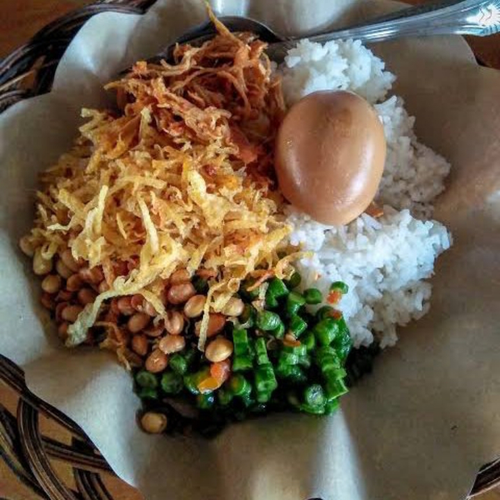 Nasi Balap Puyung