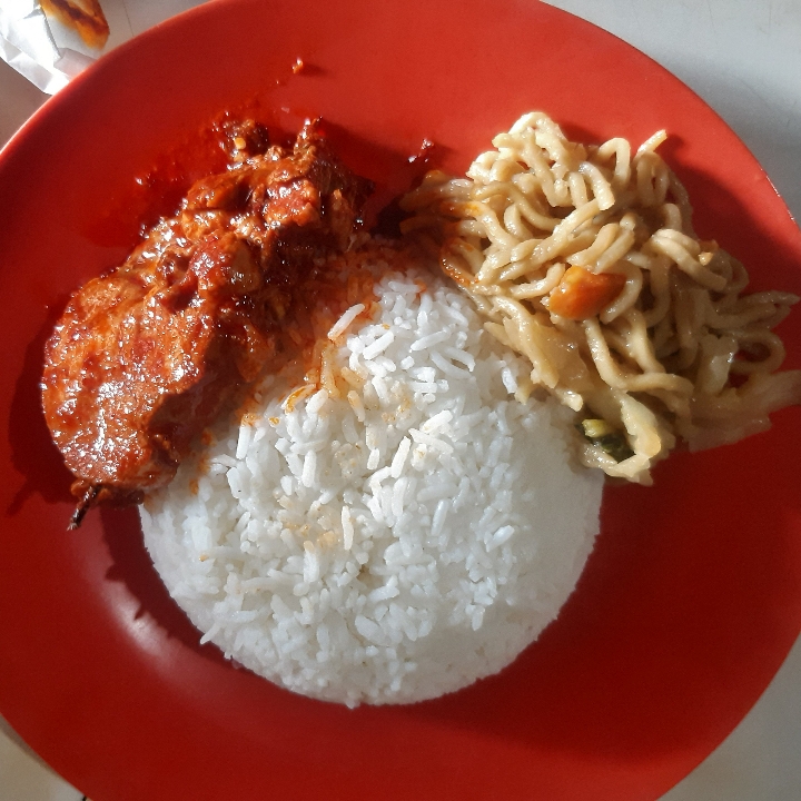 Nasi Biasa Ayam Masak Habang