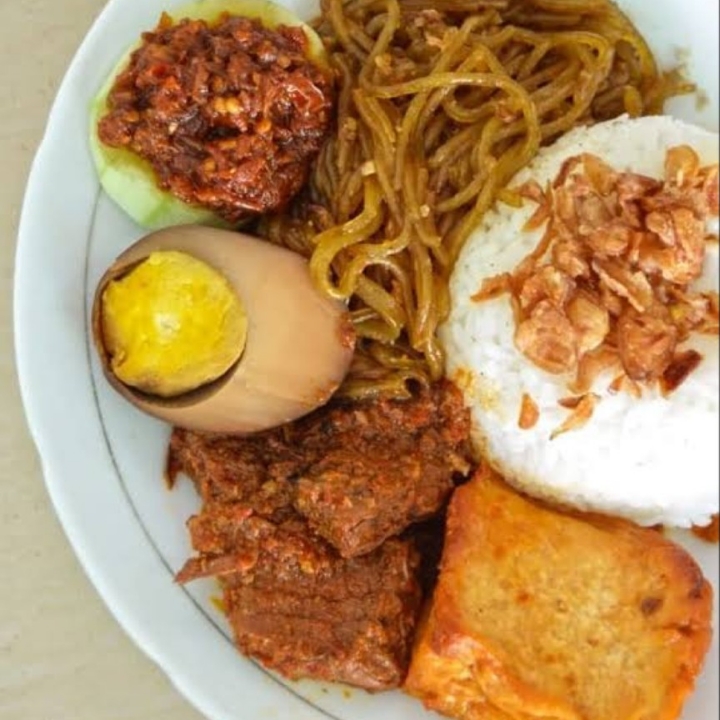 Nasi Campur
