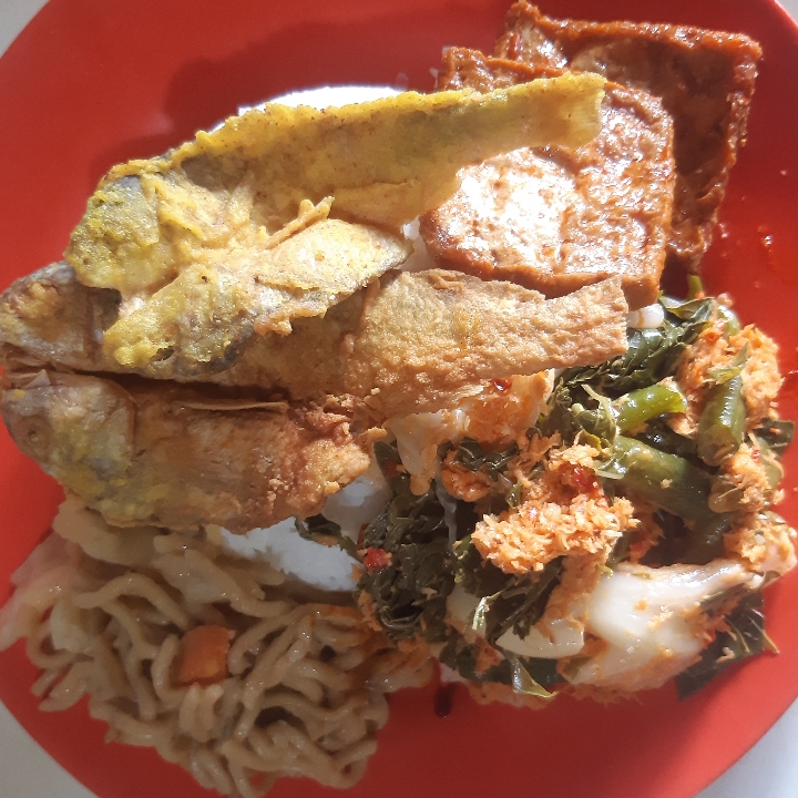 Nasi Campur