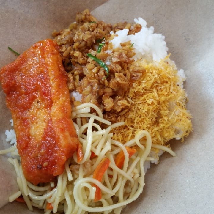 Nasi Campur