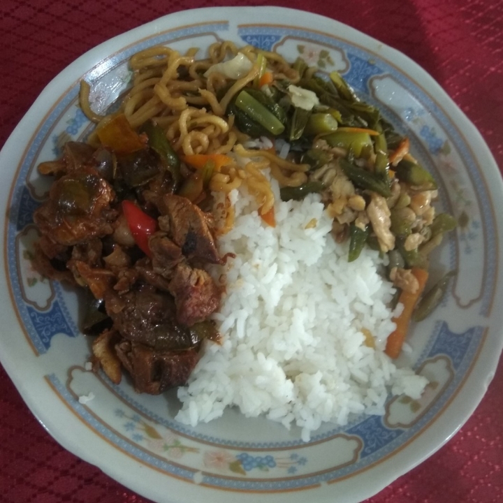 Nasi Campur Hati ayam