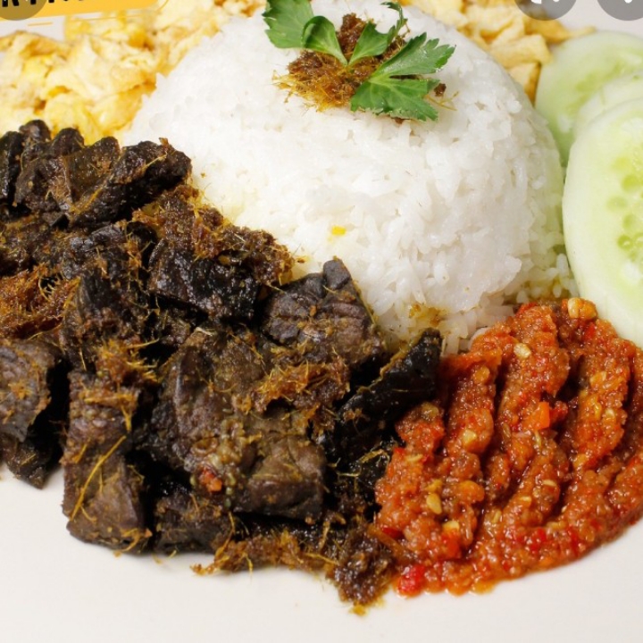 Nasi Campur Paru