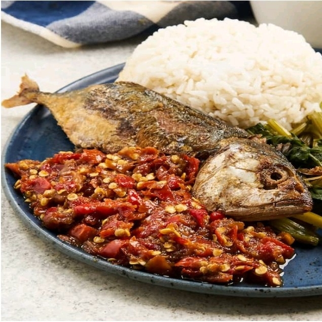 Nasi Campur Peda Goreng