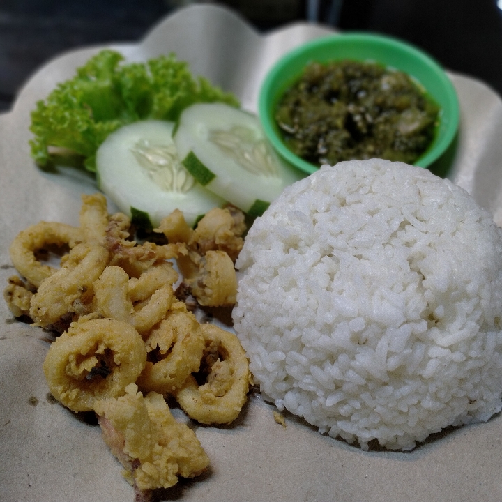 Nasi Cumi Krispy Sambel Hijau