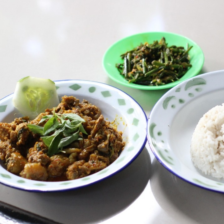 Nasi Dangkot Ayam