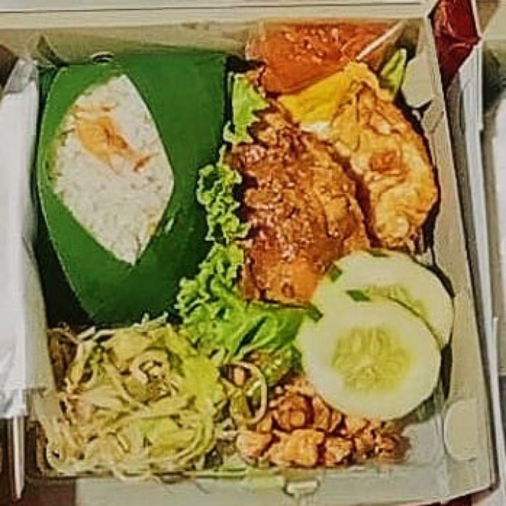 Nasi Dos Lengkap