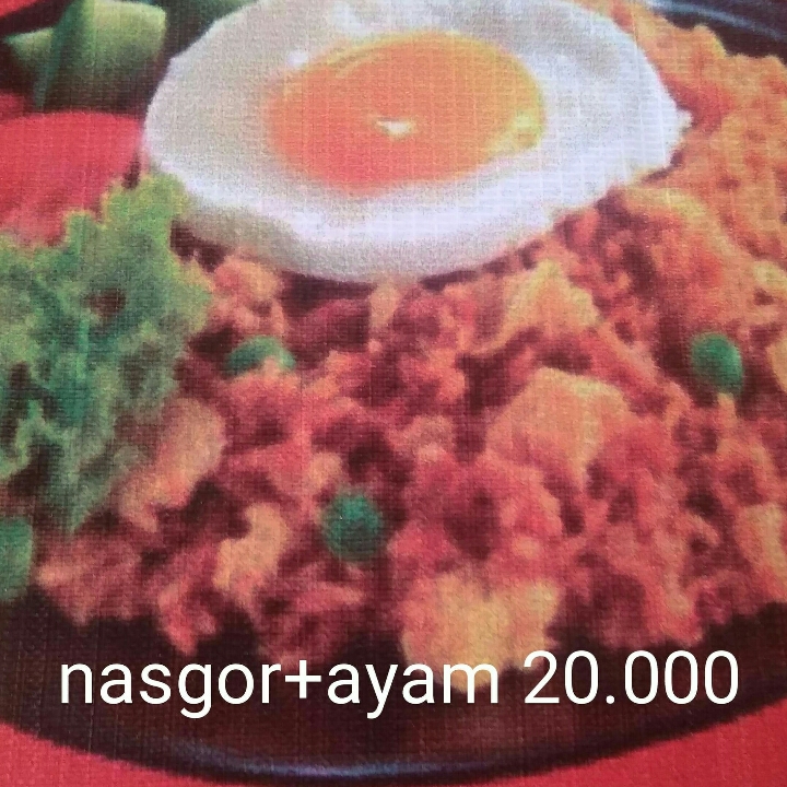 Nasi Goreng Ayam 