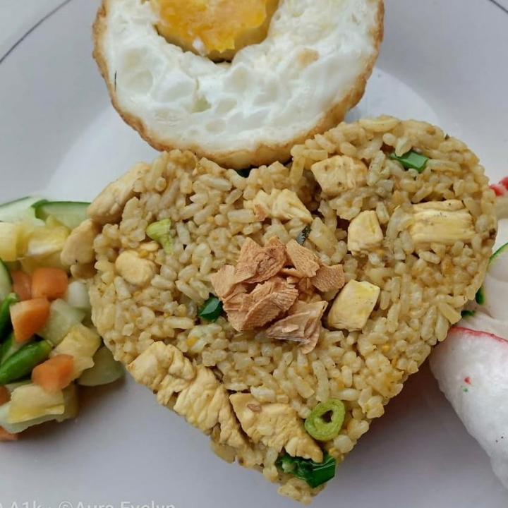 Nasi Goreng Ayam 